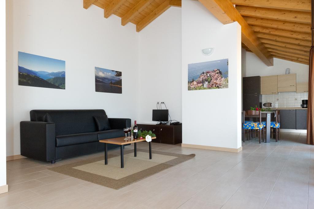 Vercana Residence Le Azalee & Spa חדר תמונה